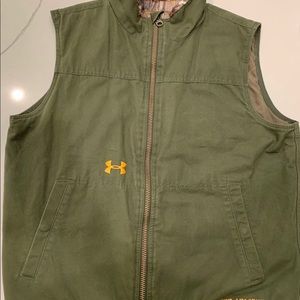 Under Armour green antlered vest 100% cotton shell